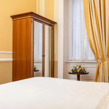 Bristol Palace 5*